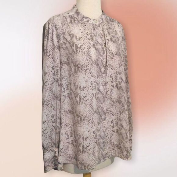 Loft Semi Sheer Snakeskin Button Up Blouse Med NWOT - Picture 3 of 10